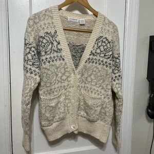 Vintage Liz Claiborne Women’s Button Up Cardigan Size Small